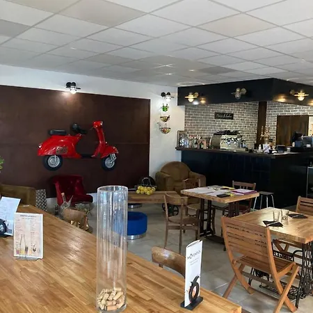 Les Pecheurs Баньюль-сюр-Мер