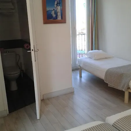 Les Pecheurs Отель *